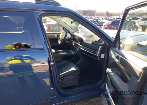 2026 Hyundai Santa Fe Hybrid Sel from USA, damaged, VIN 5NMP2DG17TH080769